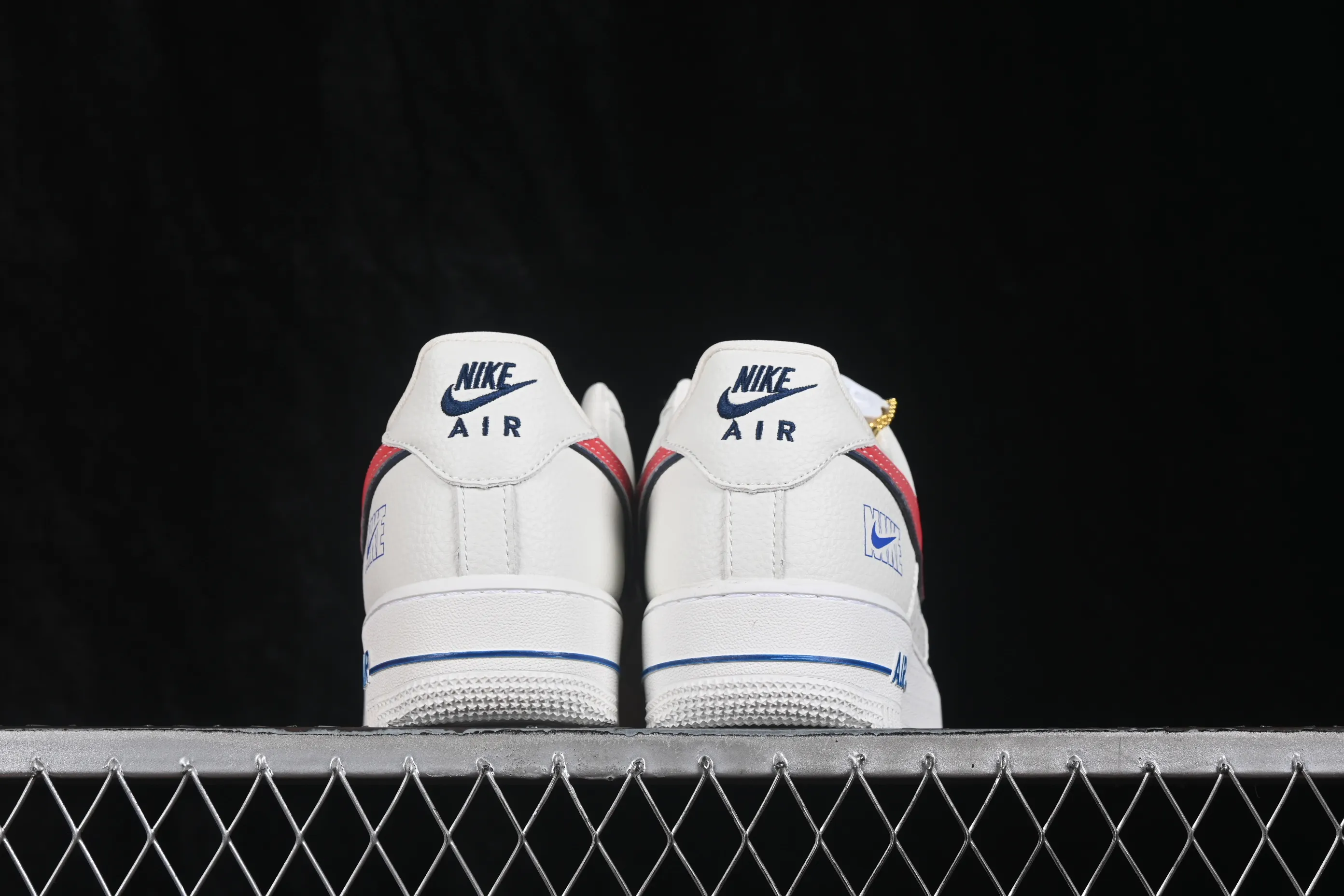 All categories Nk Air Force 1 Air Force series Nk Air Force 1 Low Air Force low-top Nike Air Force 1'07 Low joint model Air Force 1 low-top casual sneakers WY0655-116